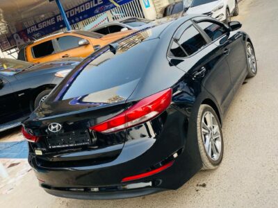 Hyundai elentra 2017