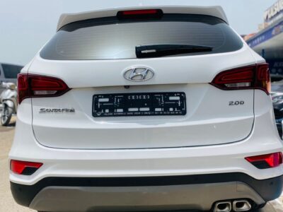 Hyundai santafe 2017